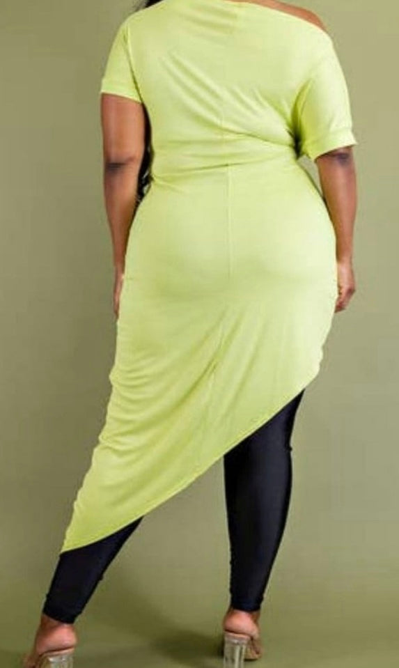 Curvy - Peek A Boo Cinched Tunic - Closet Space